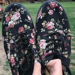 (NEVER WORN) Black and floral vans